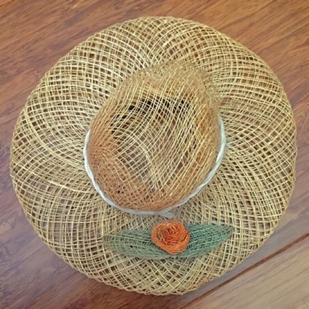 Vintage doll / pet straw hat with orange flower